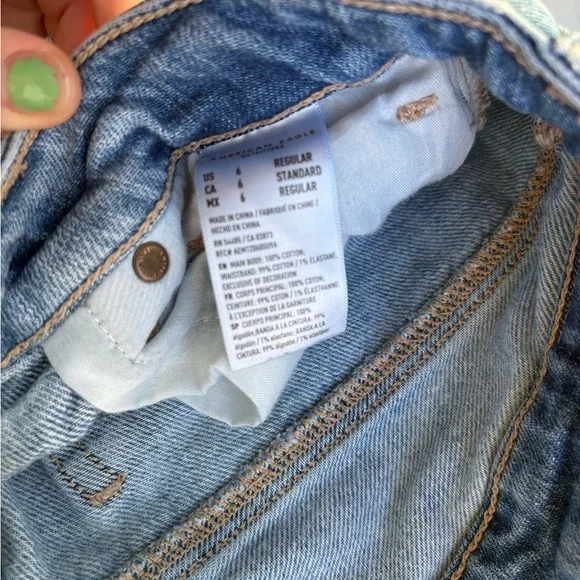 American Eagle Outfitters Light Blue Denim Jeans - Picture 5 of 6